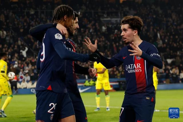 意甲战报：佛罗伦萨遭逆转1-3不敌萨索洛，连续14轮不胜