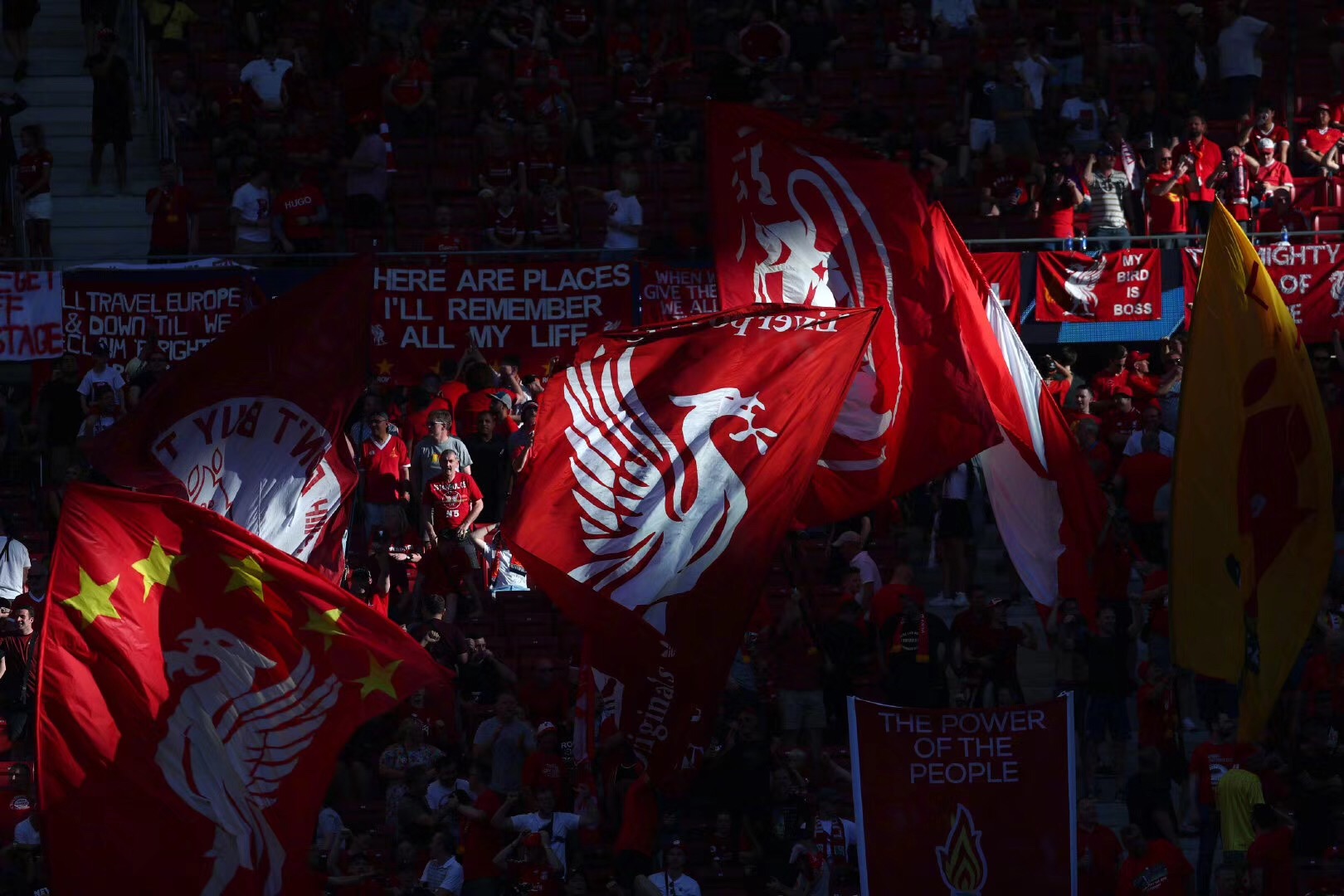 斯卢茨基：明天会竭尽全力发挥出最好的精神面貌和技战术水平