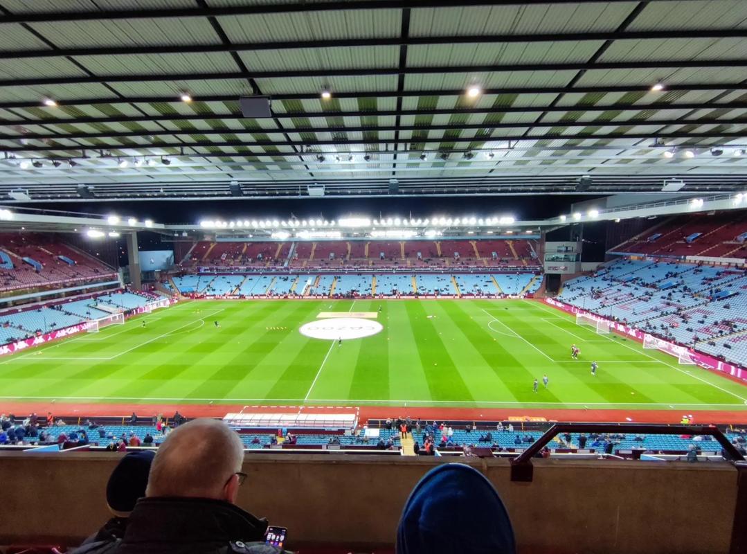 杰伦威半场打爆巴特勒，亚历山大38+3+4，雷霆拒绝22分逆转双杀勇士